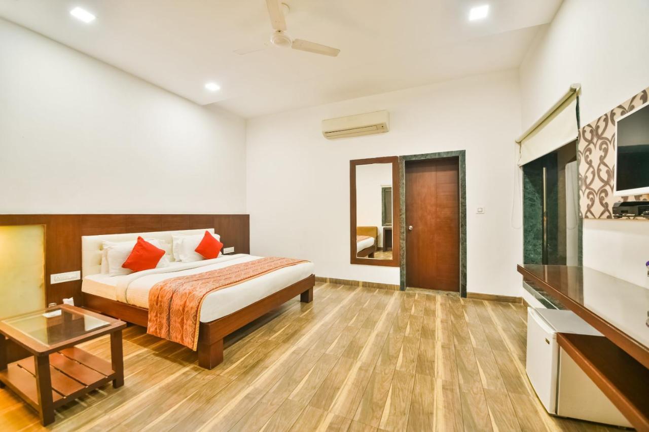 Palette - The Elegance Resort Chittorgarh Екстериор снимка