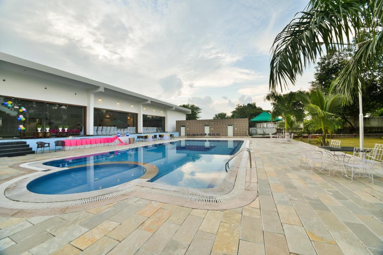 Palette - The Elegance Resort Chittorgarh Екстериор снимка