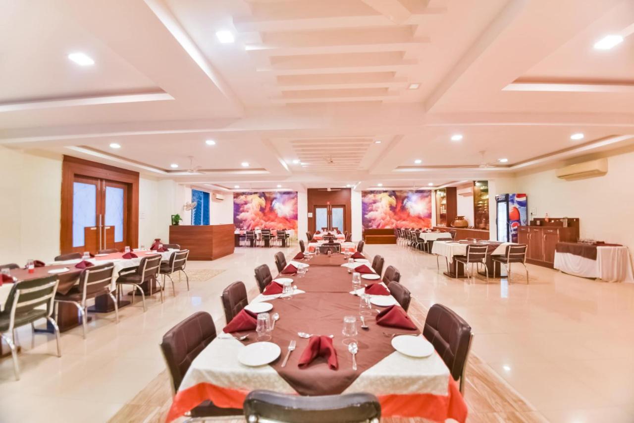 Palette - The Elegance Resort Chittorgarh Екстериор снимка